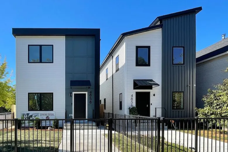 a picture of prefab home