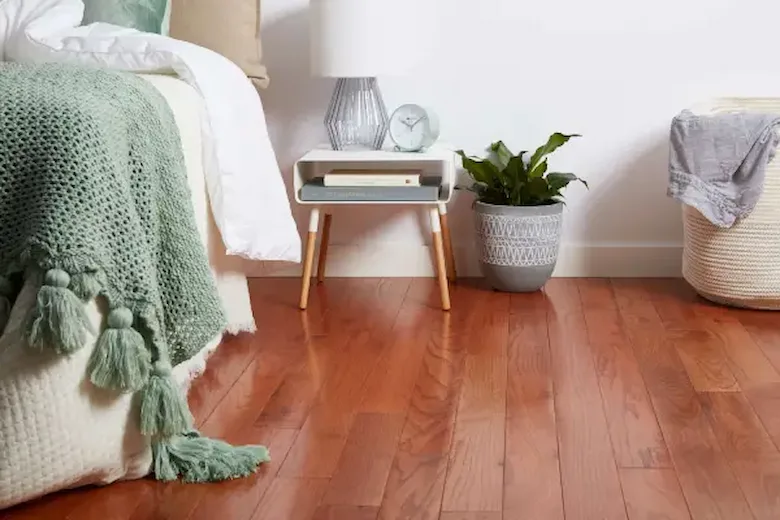 تصویری از کفپوش چوبی - a picture of wooden floor