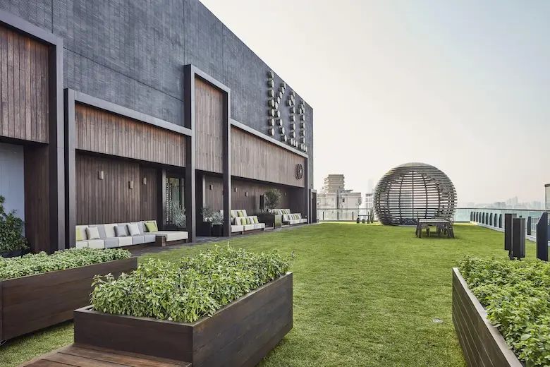 a picture of sustainable architecture