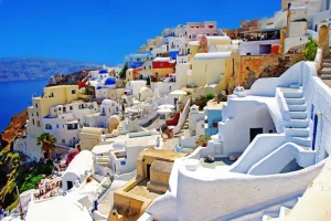 a picture of House prices in Greece